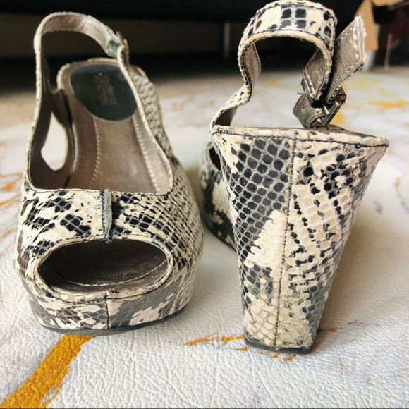 Kenneth Cole Ultra Light Snakeskin Open-Toe Wedge - Picture 7 of 9